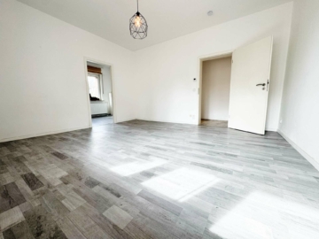 ohne Maklerprovision, 2-Zimmer mit Balkon und Stellplatz, 13403 Berlin, Etagenwohnung
