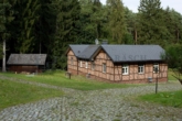 Traum Natur-Anwesen für zwei Generationen- absolute Alleinlage - Nebenhaus