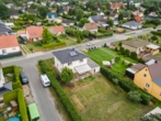 Provisionsfrei, Stadtvilla mit großem Garten, Terrasse und Garage, Familientraum - Anischt_Haus_3