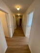 Schöne renovierte 2-Zimmer-Wohnung zu vermieten - Flur