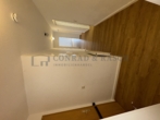 Business-ready oder privat, renovierte 2-Zimmer-Whg inkl. Stellplatz zu vermieten - Flur Eingang