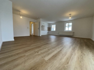 Business-ready oder privat, eine schöne renovierte 2-Zimmer-Whg. zu vermieten, 16816 Neuruppin, Etagenwohnung