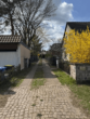 Das Fundament für Ihr Traumhaus – erschlossenes Grundstück ohne Bauträgerbindung - Einfahrt