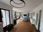 Für Ihre Familie, Reihenhaus mit Garten, Pool und Garage in Lichtenrade - Wohnzimmer